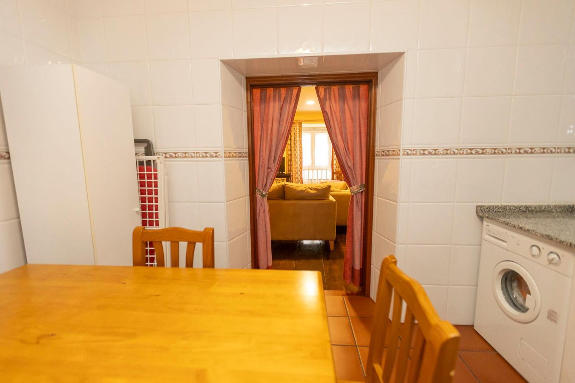 Escuder Apartamentos Turisticos Ribadeo Eksteriør bilde